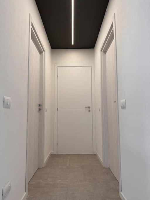 Appartamento Dolce Vita - Free Parking Como Exterior foto